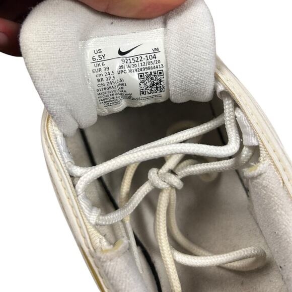 Nike Air Max 97 Triple White Sneakers W/ Box - Picture 7 of 7